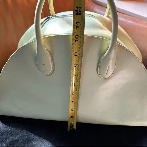 Calvin Klein runway designer collection leather yellow bowling bag studio luxury - Picture 9 of 17